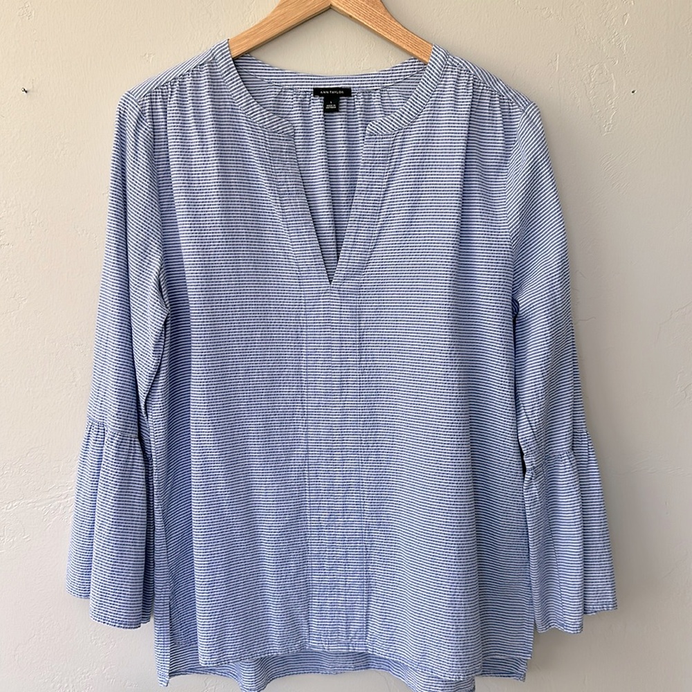 Ann Taylor seersucker top